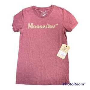 Moosejaw tee NWT